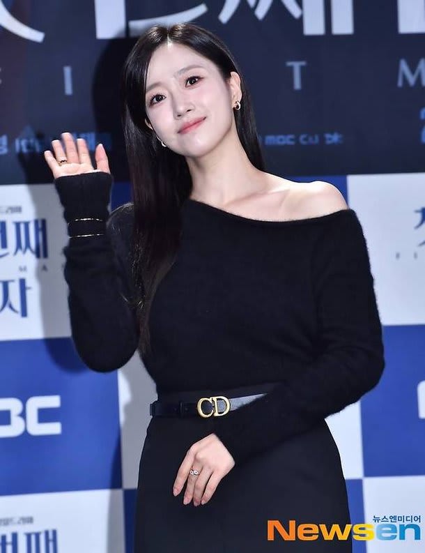 Attempting 5th Generation Idol Makeup by Ham Eunjung